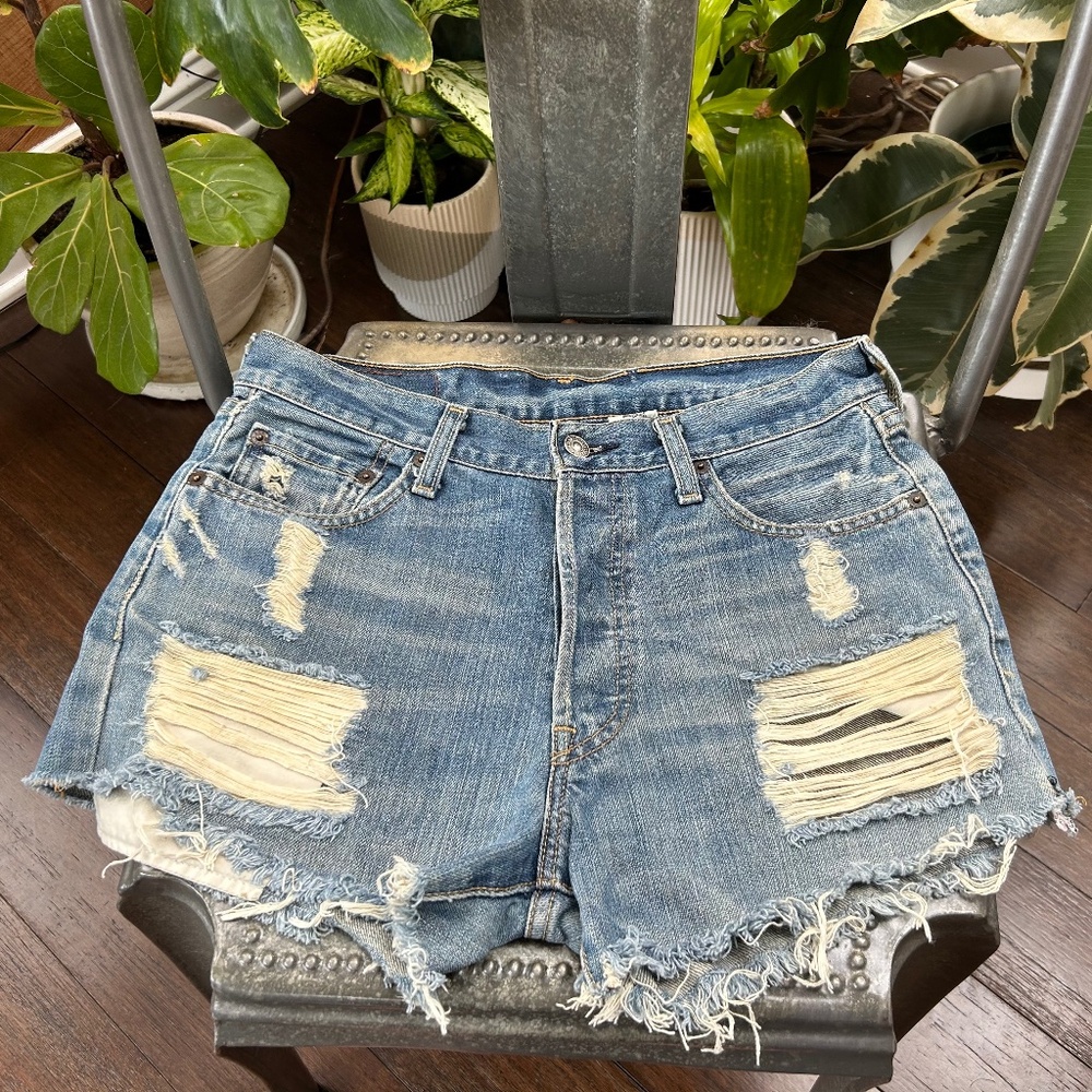 Levi's 501 Cut-off Jean Shorts Size 30